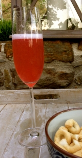 crème de framboises or raspberry liqueur